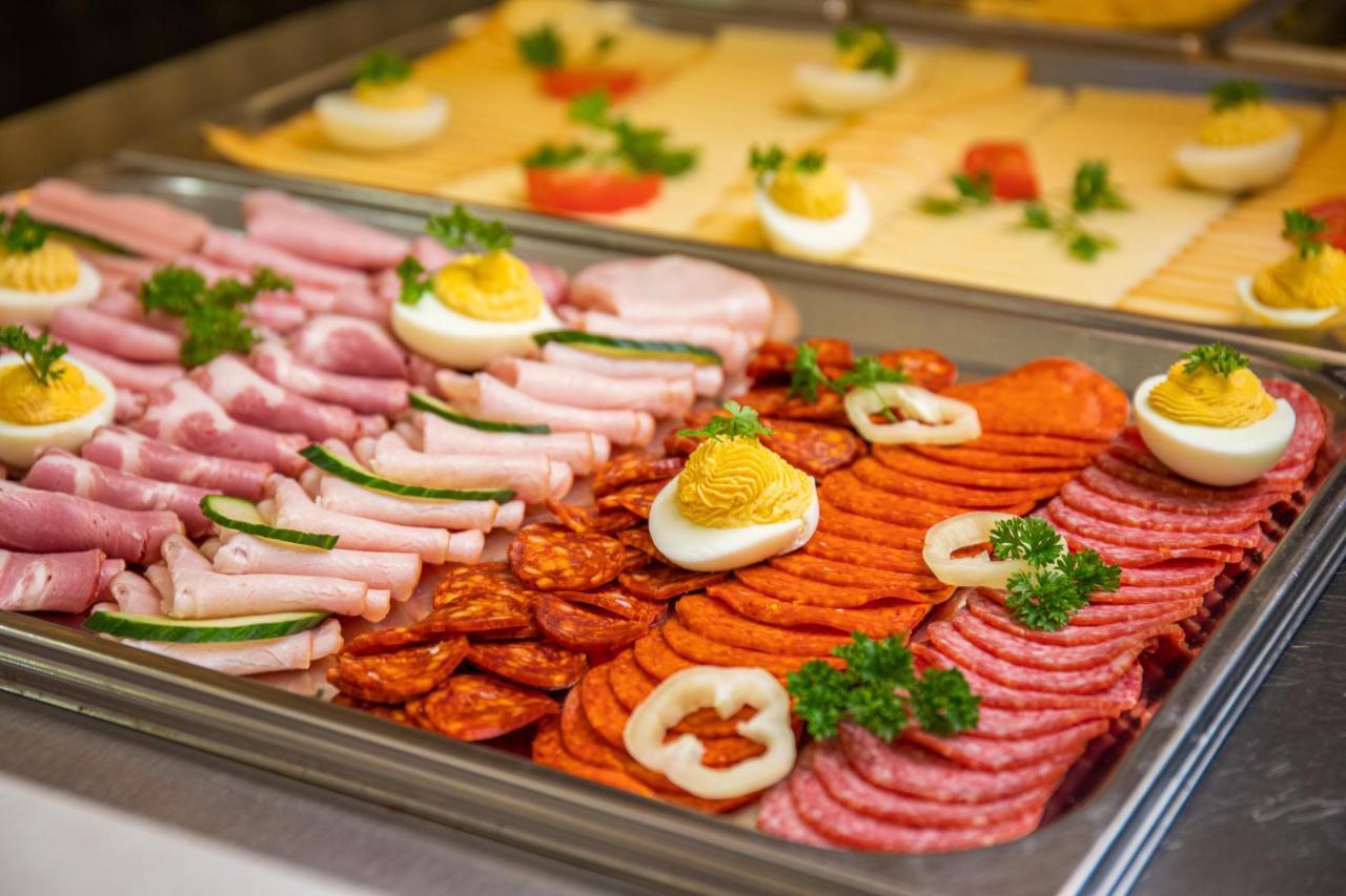 Kristaly Hotel Keszthely Zewnętrze zdjęcie