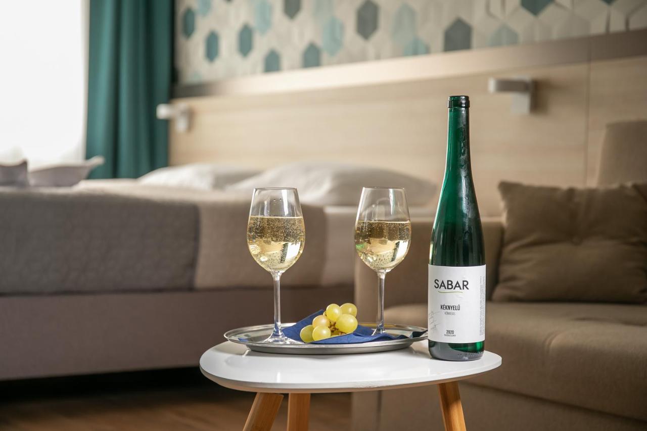 Kristaly Hotel Keszthely Zewnętrze zdjęcie